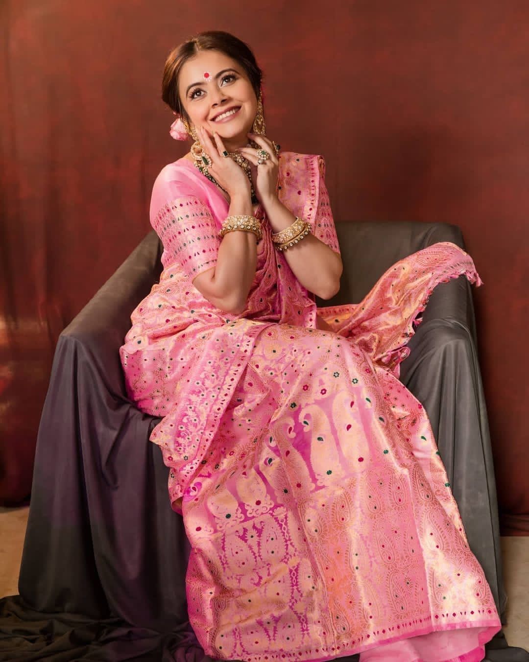 Opulent Pink Soft Banarasi Silk Saree With Ethnic Blouse Piece