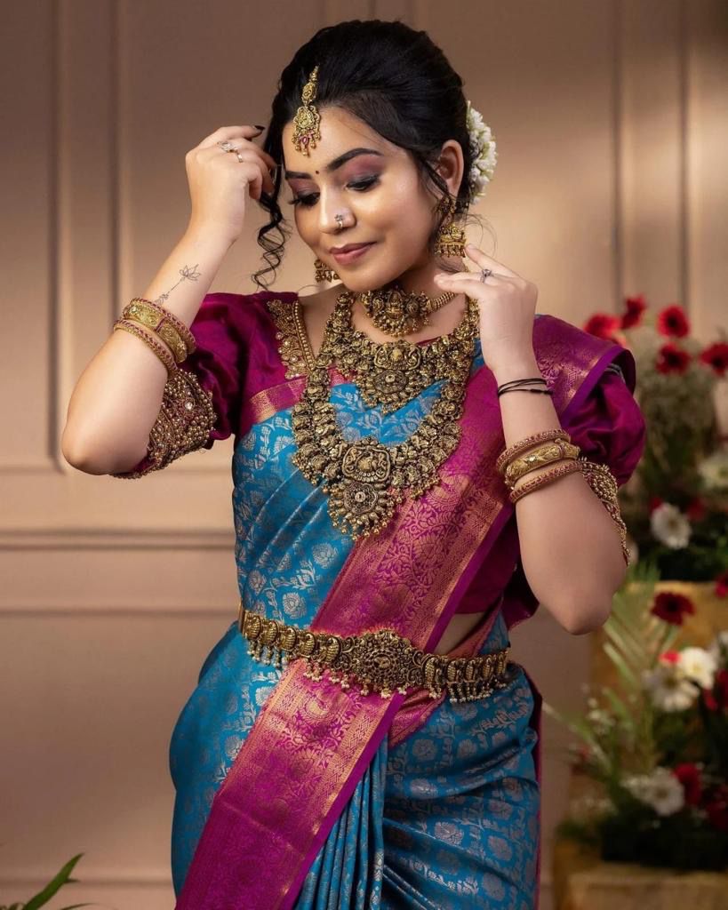 Scintilla Pink Soft Banarasi Silk Saree With Two Palimpsest Blouse Piece