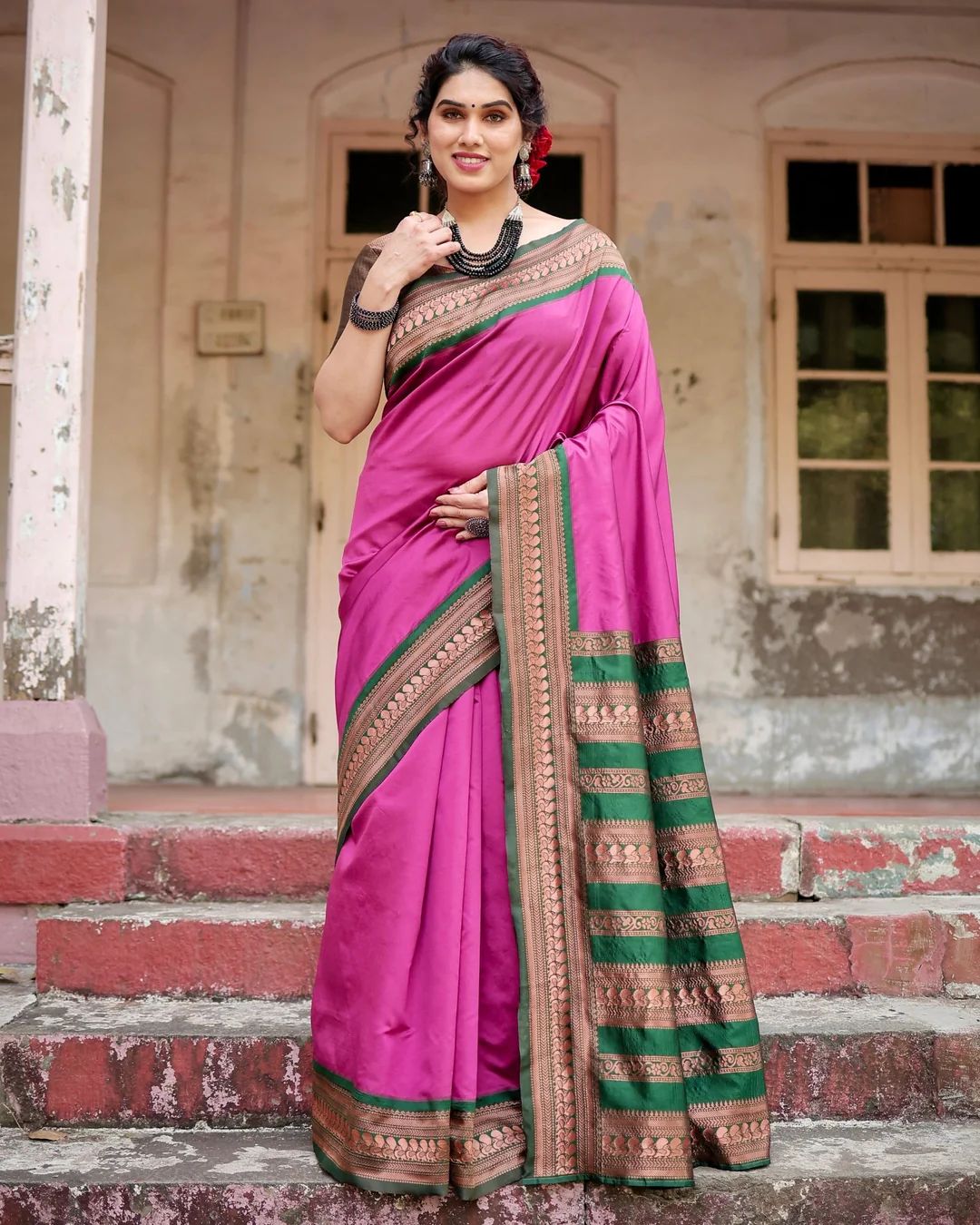 Prettiest Green And Pink Pure Viscose Chiffon Silk Saree With Twirling