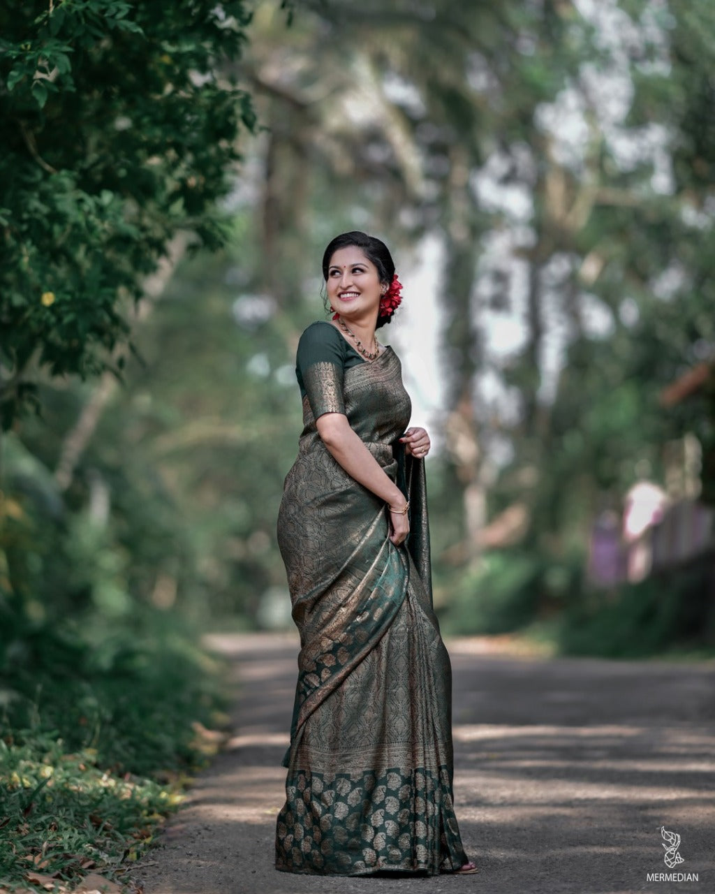 Surpassing Dark Green Soft Silk Saree With Dazzling Blouse Piece
