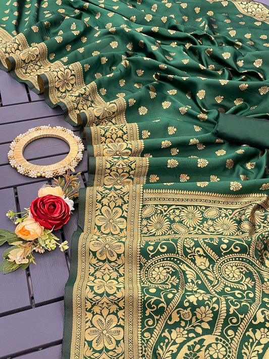 Desirable Green Banarasi Silk Saree With Assemblage Blouse Piece