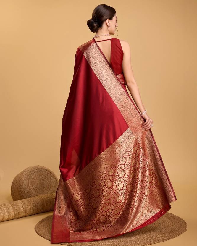 Charming Red Soft Banarasi Silk Saree With Pretty Blouse Piece