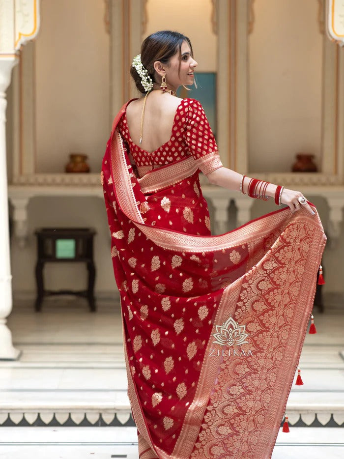 Stylish Red Soft Silk Saree With Unique Blouse Piece