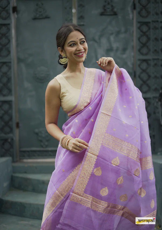 Amazing Purple Soft Silk Saree With Surpassing Blouse Piece