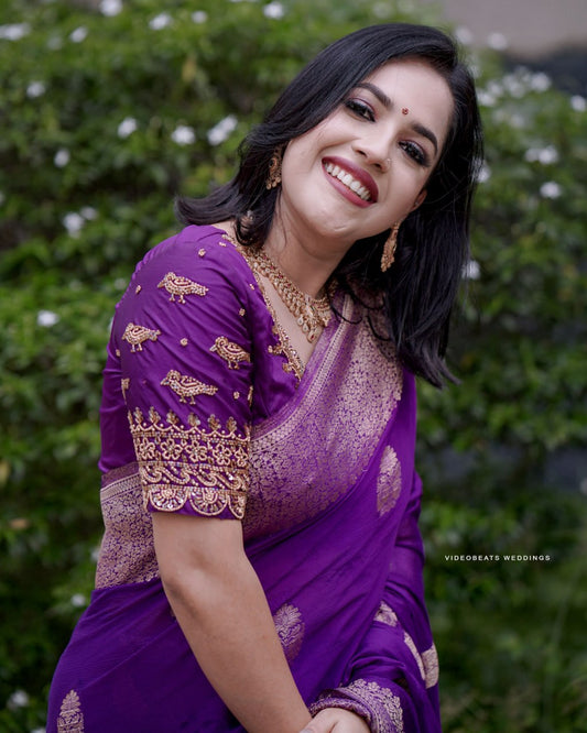 Resplendent Purple Soft Banarasi Silk Saree With Felicitous Blouse Piece