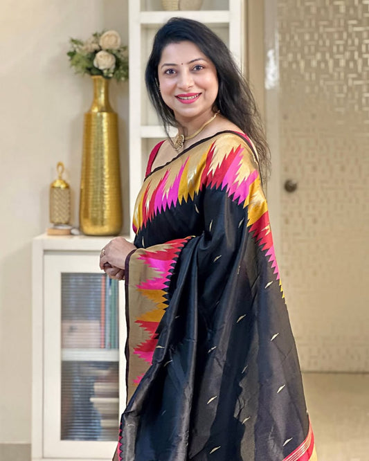 Blooming Black Soft Silk Saree With Impressive Blouse Piece