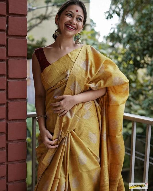 Extraordinary Yellow Soft Silk Saree With Glowing Blouse Piece