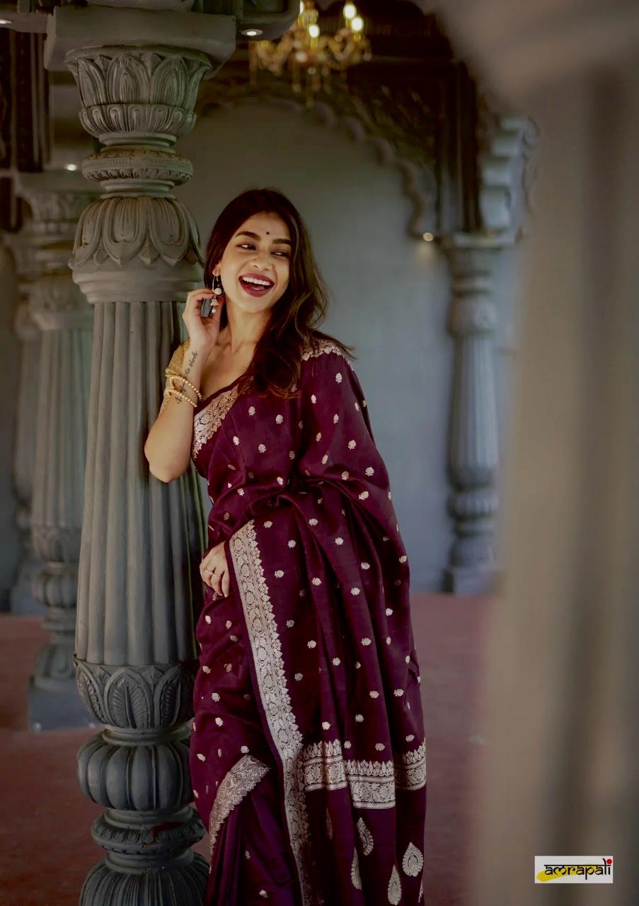 Lissome Wine Soft Silk Saree With Desultory Blouse Piece