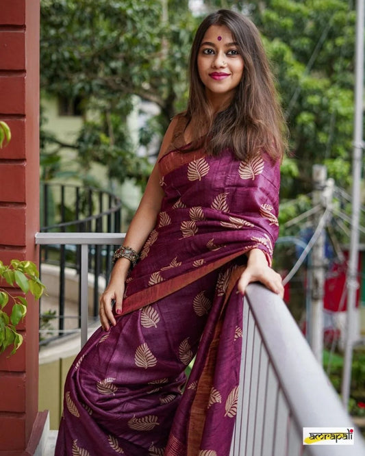 Resplendent Purple Soft Banarasi Silk Saree With Felicitous Blouse Piece