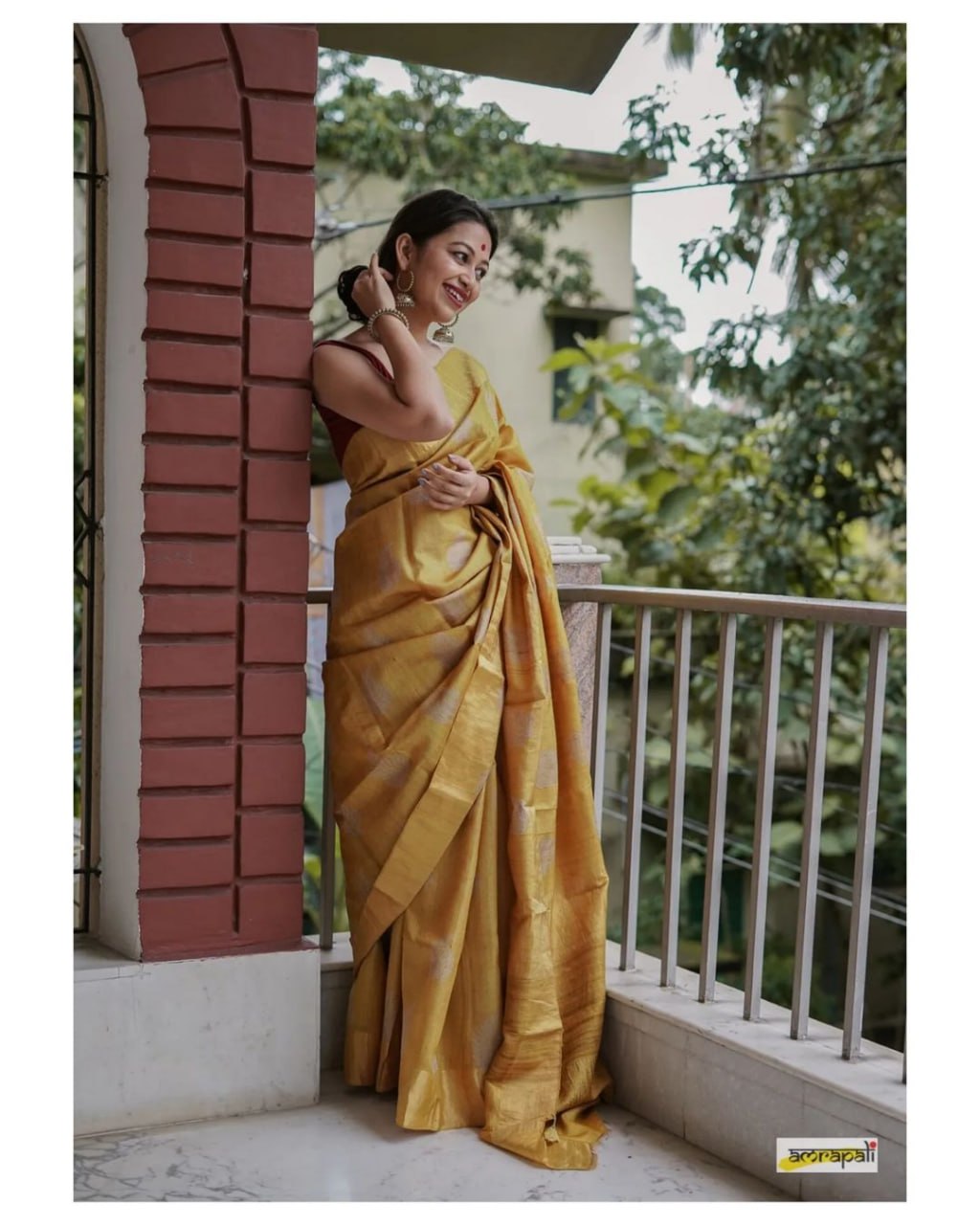 Extraordinary Yellow Soft Silk Saree With Glowing Blouse Piece