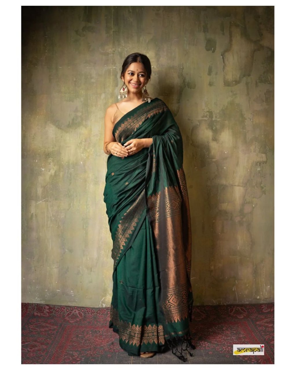 Surpassing Dark Green Soft Silk Saree With Dazzling Blouse Piece