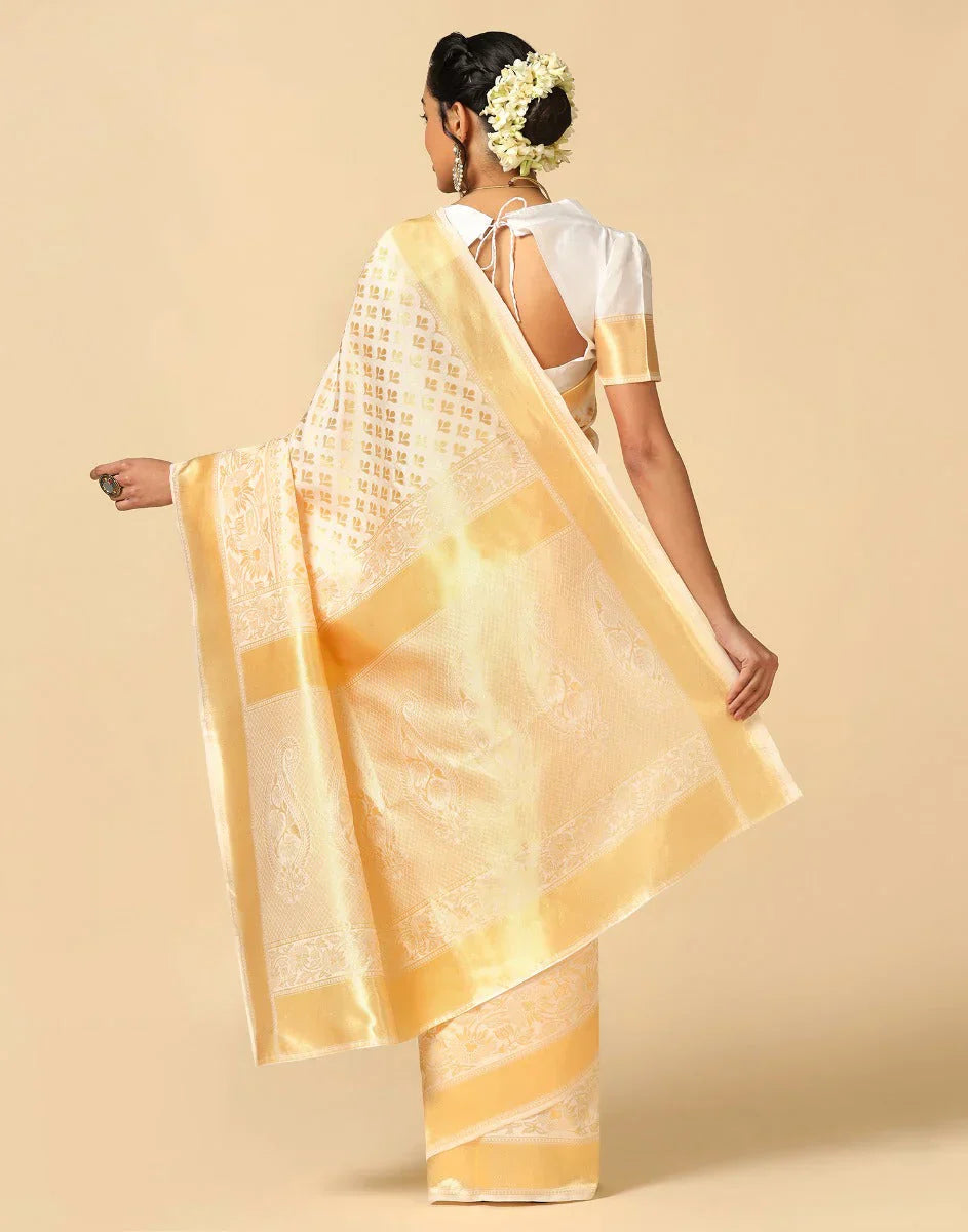 Seraglio White Soft Silk Saree With Serendipity Blouse Piece