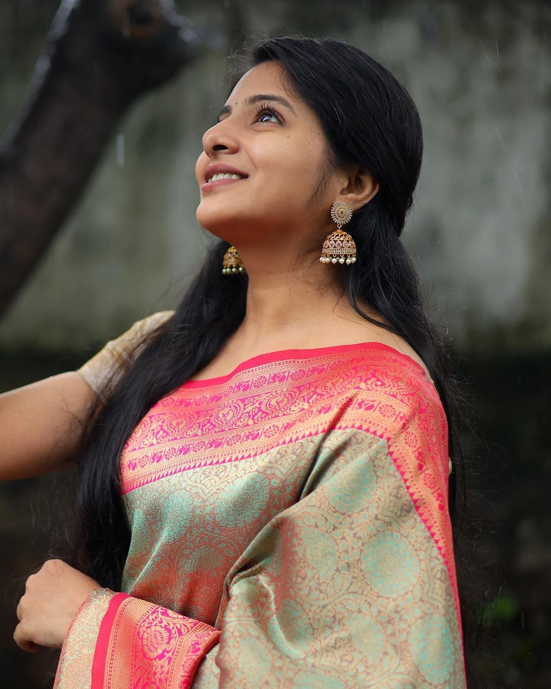 Staggering Orange Soft Banarasi Silk Saree With Imaginative Blouse Piece