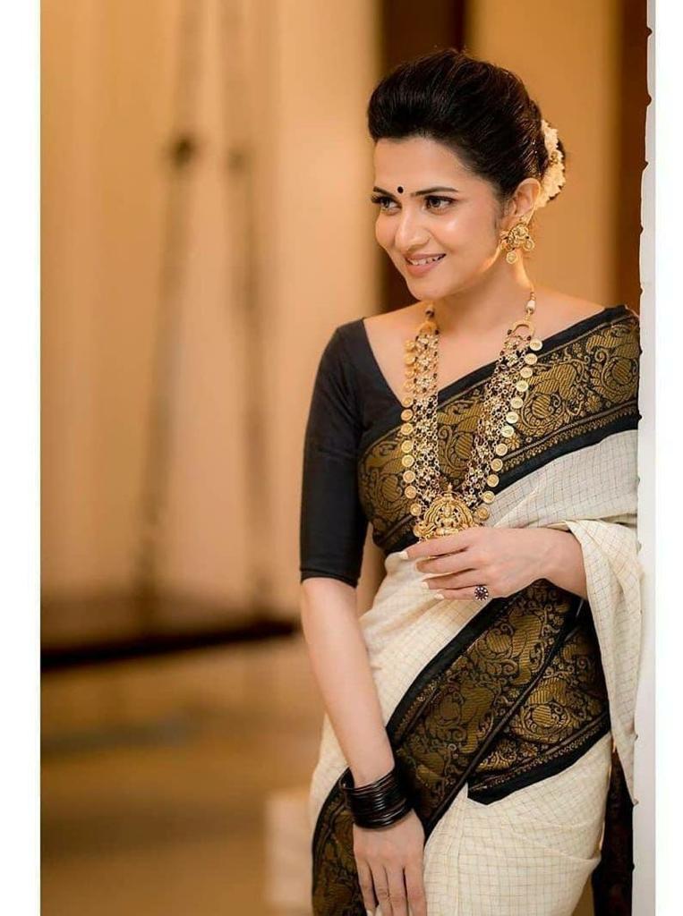 Off White Soft Banarasi Silk Saree With Panoply Blouse Piece