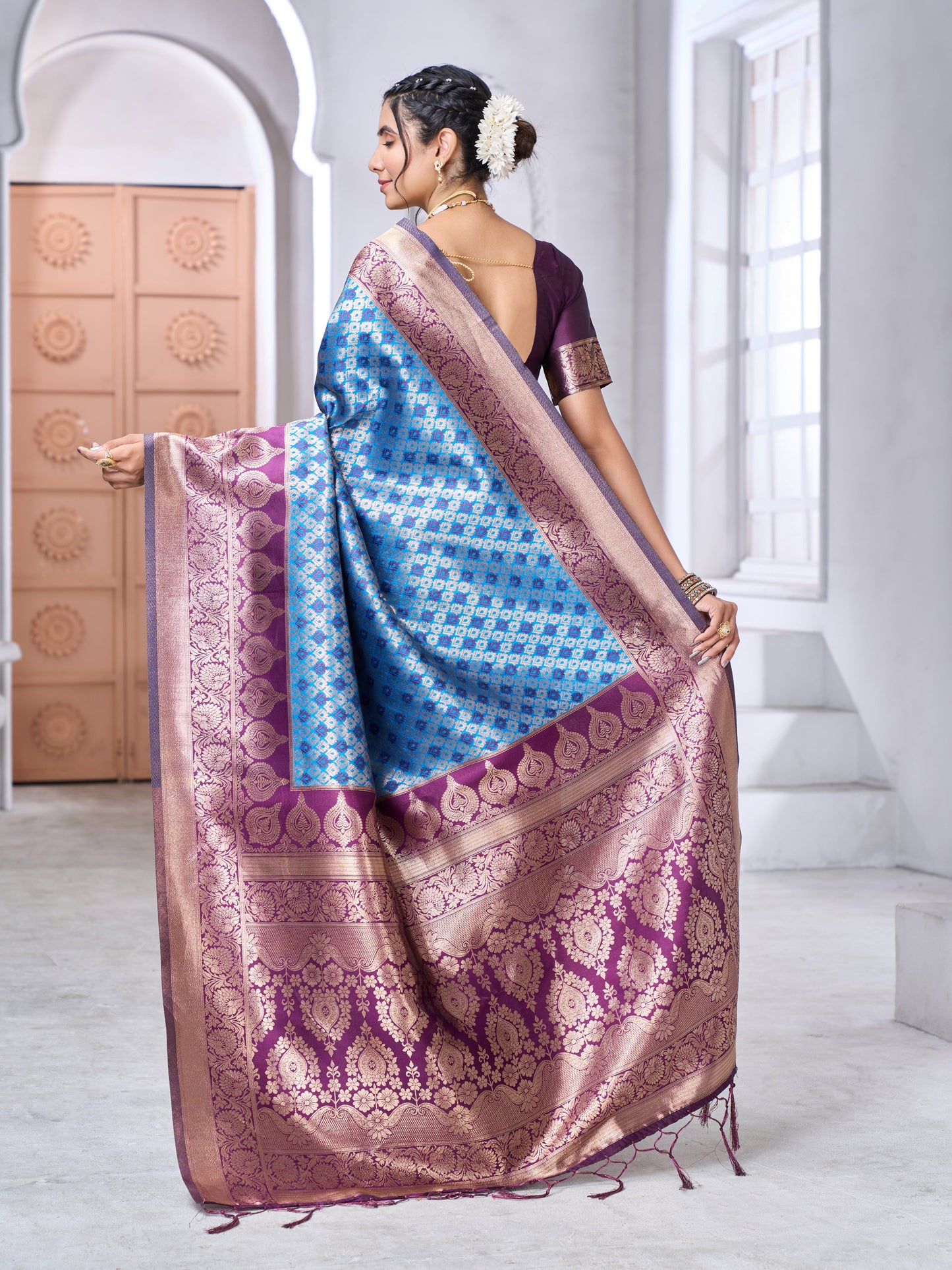 Staggering Firozi Soft Banarasi Silk Saree With Imaginative Blouse Piece