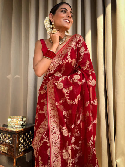 Unique Red Soft Silk Saree With Wonderful Blouse Piece