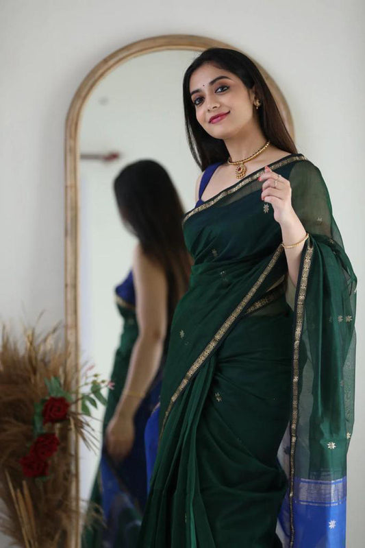 Gorgeous Green Cotton Silk Saree With Sizzling Blouse Piece