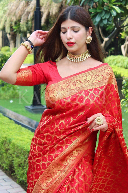 Outstanding Red Soft Banarasi Silk Saree With Angelic Blouse Piece