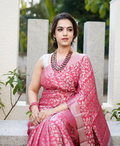 Attractive Pink Soft Silk Saree With Admirable Blouse Piece