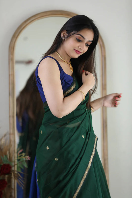 Gorgeous Green Cotton Silk Saree With Sizzling Blouse Piece