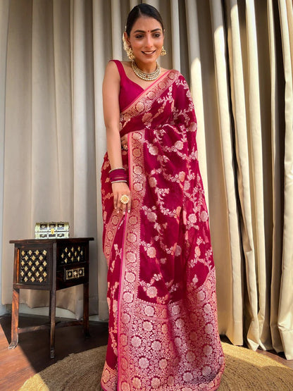 Unique Pink Soft Silk Saree With Wonderful Blouse Piece