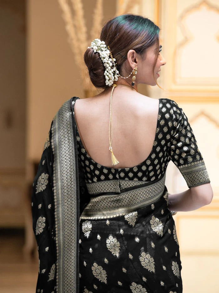 Stylish Black Soft Silk Saree With Unique Blouse Piece