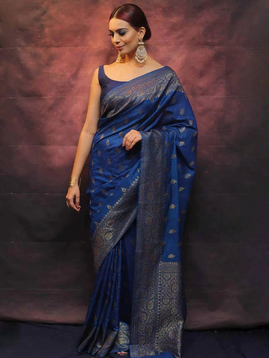 Charming Purple Soft Banarasi Silk Saree With Pretty Blouse Piece