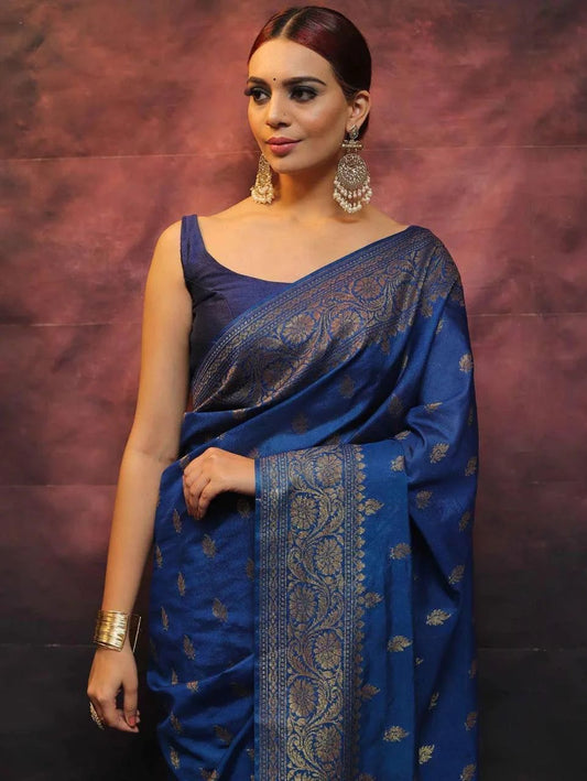 Charming Purple Soft Banarasi Silk Saree With Pretty Blouse Piece