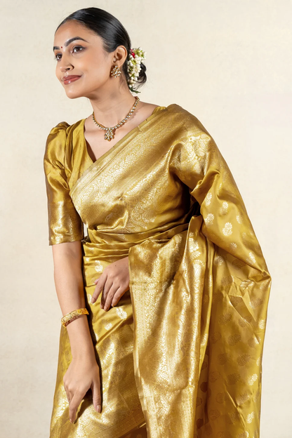 Splendorous Yellow Soft Banarasi Silk Saree With Luxuriant Blouse Piece