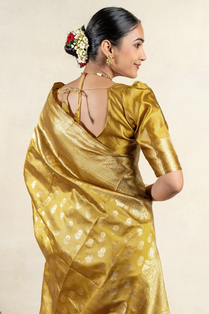 Splendorous Yellow Soft Banarasi Silk Saree With Luxuriant Blouse Piece