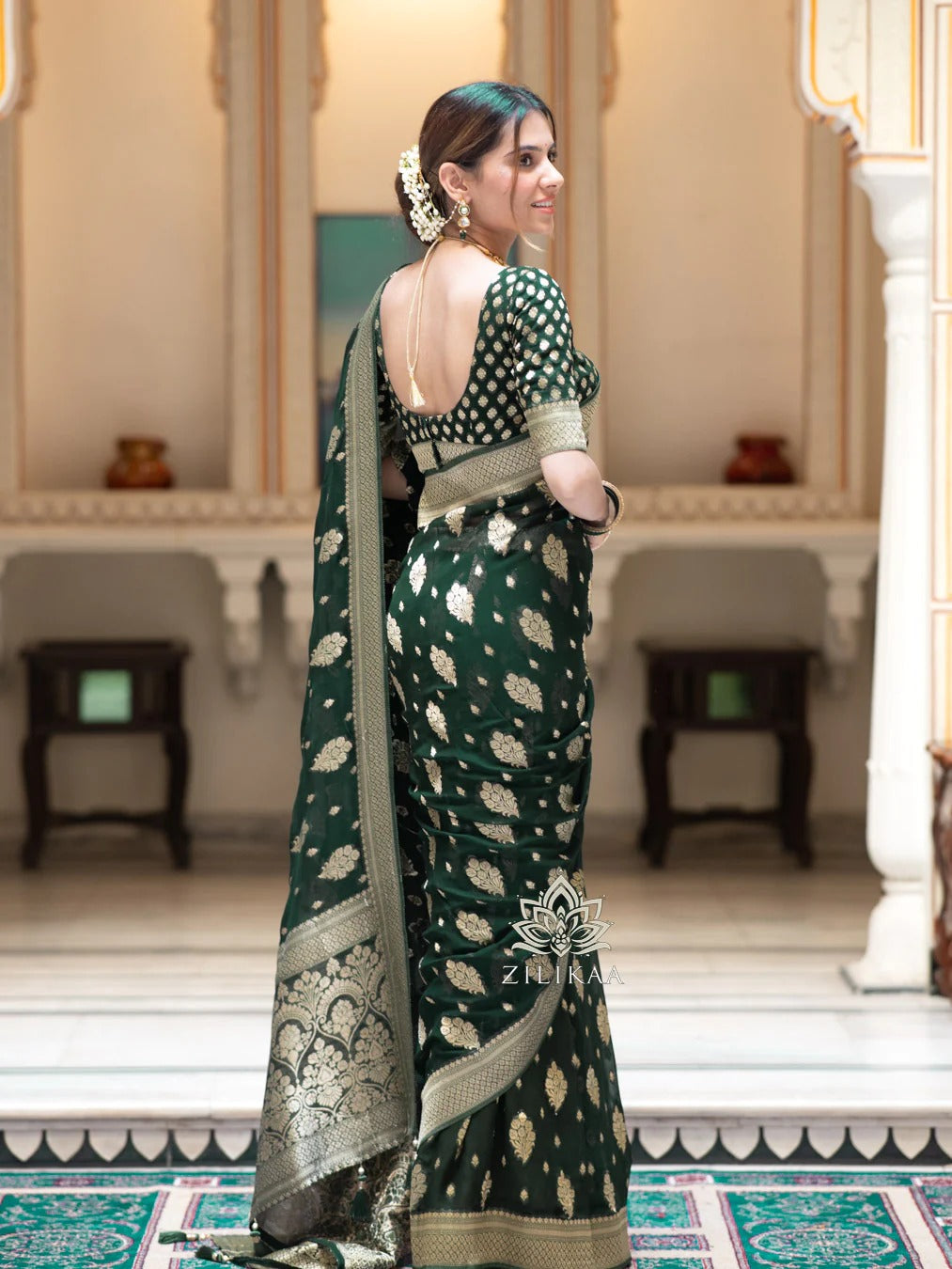 Stylish Green Soft Silk Saree With Unique Blouse Piece