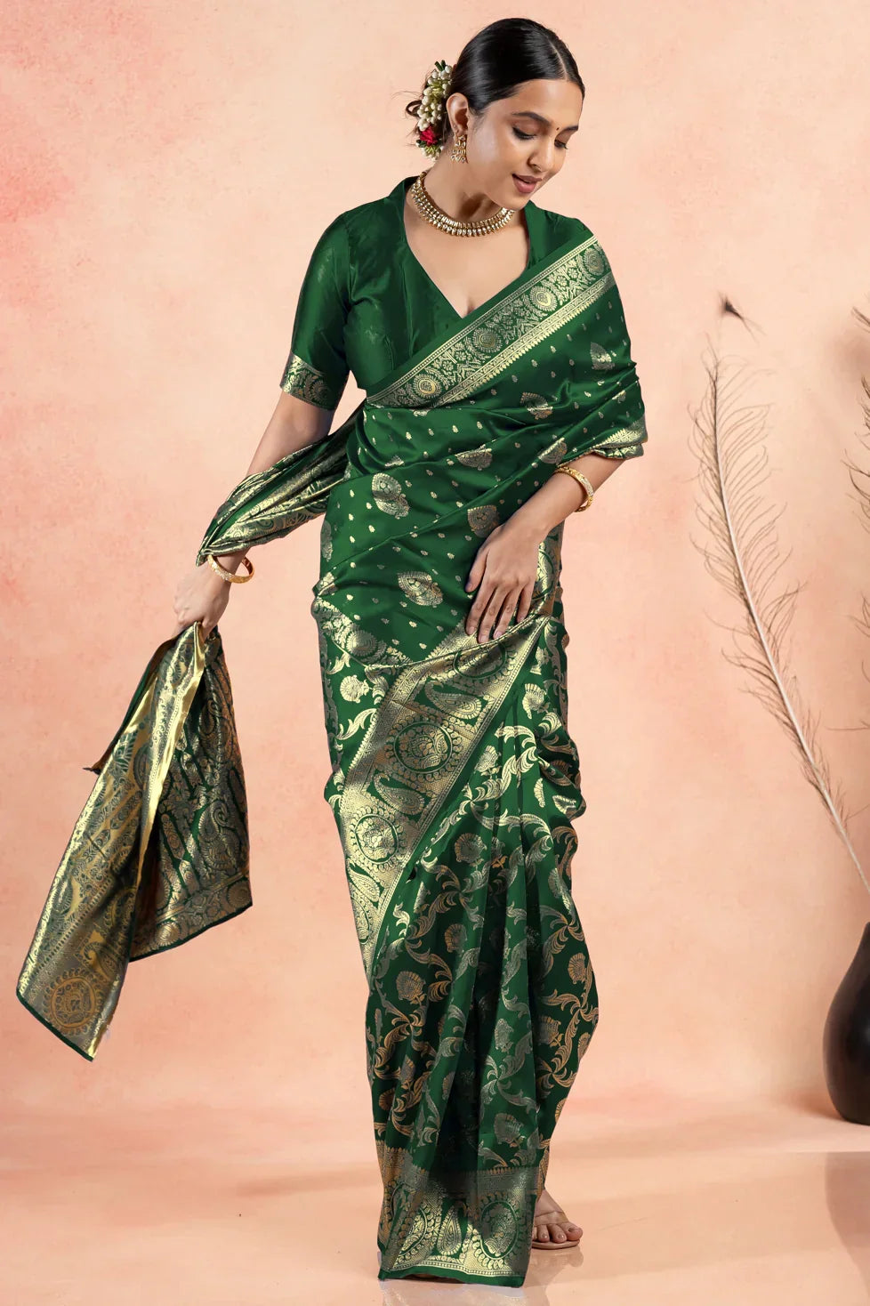 Demesne Dark Green Kanjivaram Silk Saree With Beautiful Blouse Piece