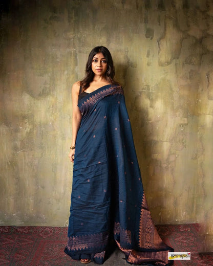 Lovely Morpichh Soft Banarasi Silk Saree With Precious Blouse Piece