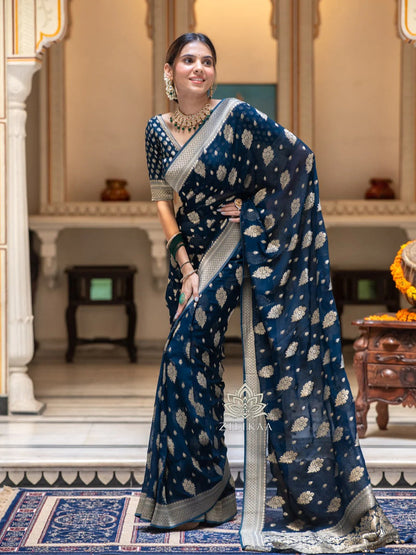 Stylish Morpichh Soft Silk Saree With Unique Blouse Piece