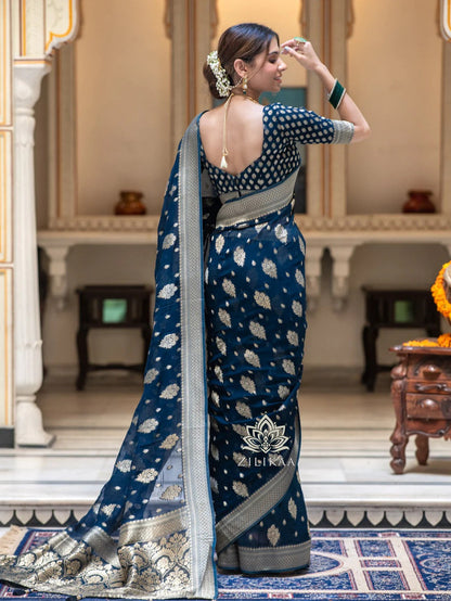Stylish Morpichh Soft Silk Saree With Unique Blouse Piece
