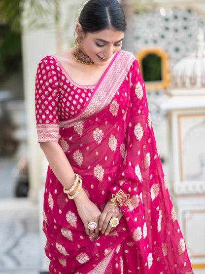Stylish Pink Soft Silk Saree With Unique Blouse Piece