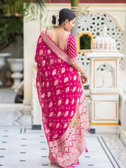 Stylish Pink Soft Silk Saree With Unique Blouse Piece