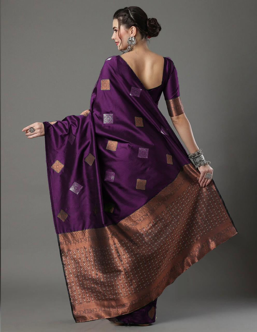 Adorable Wine Soft Silk Saree With Evocative Blouse Piece
