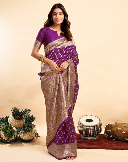 Incredible Dark Green Kanjivaram Silk With Demure Blouse Piece