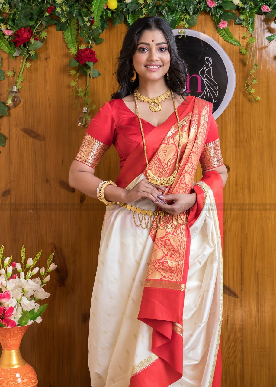 Incomparable White and Orange Orgenza Silk Saree With Fragrant Blouse Piece