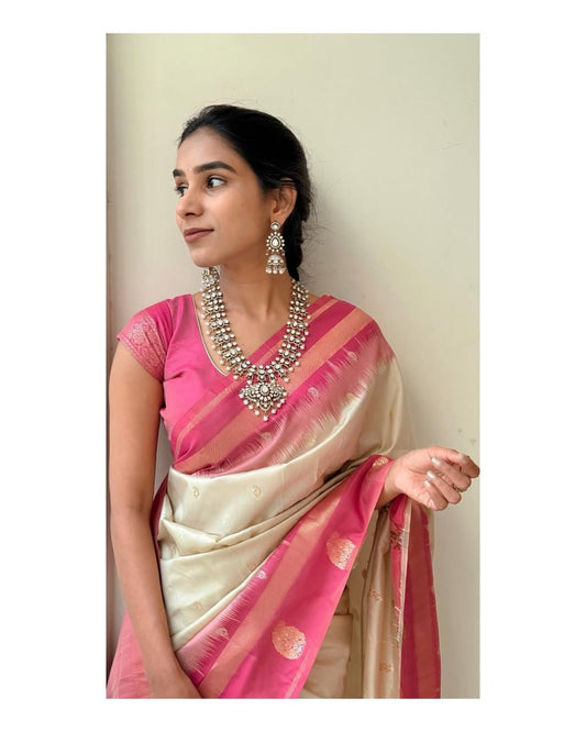 Stylish Pink Soft Silk Saree With Unique Pink Blouse Piece