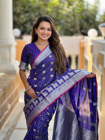 Inspiring Blue Soft Silk Saree With Entrancing Blouse Piece
