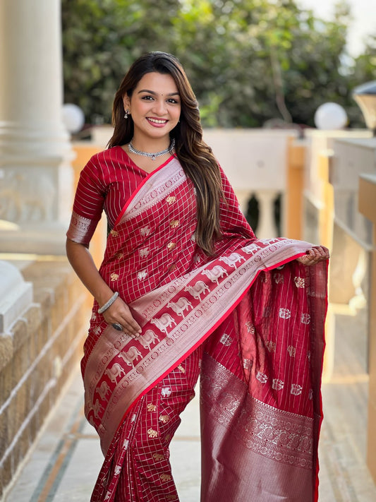 Bewitching Red Soft Silk Saree With Conflate Blouse Piece
