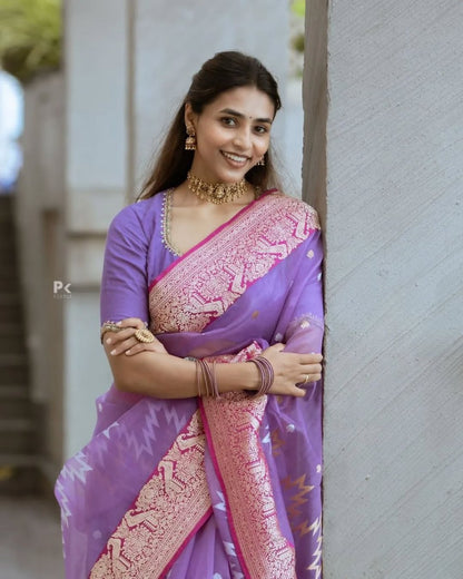 Unequalled Purple Soft Silk Saree With Tremendous Blouse Piece