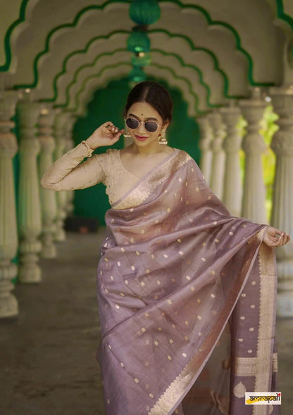 Lissome Cream Soft Silk Saree with Mellifluous Blouse Piece