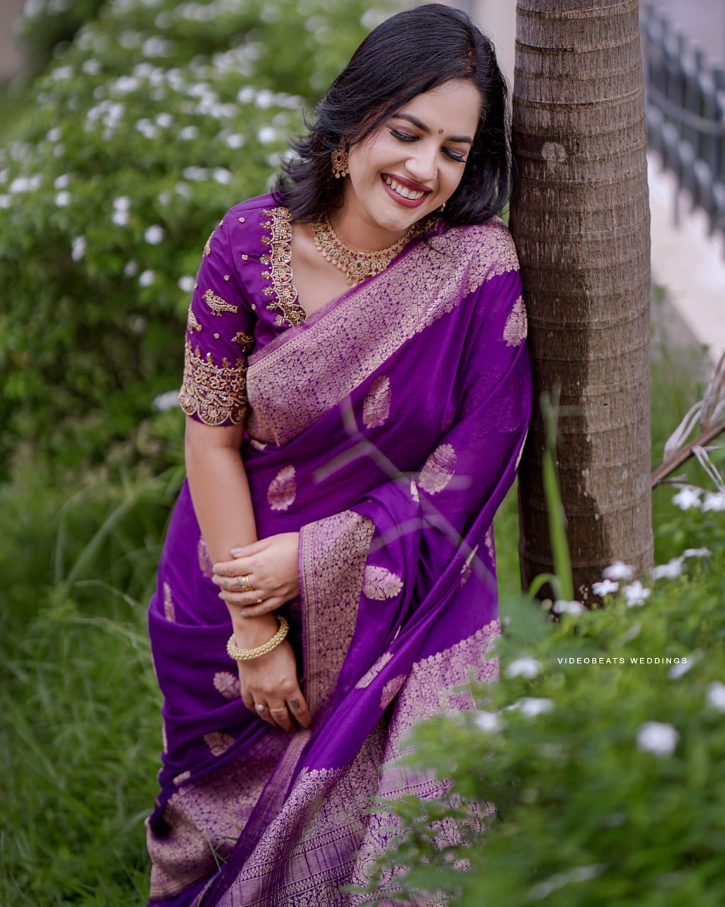 Resplendent Purple Soft Banarasi Silk Saree With Felicitous Blouse Piece