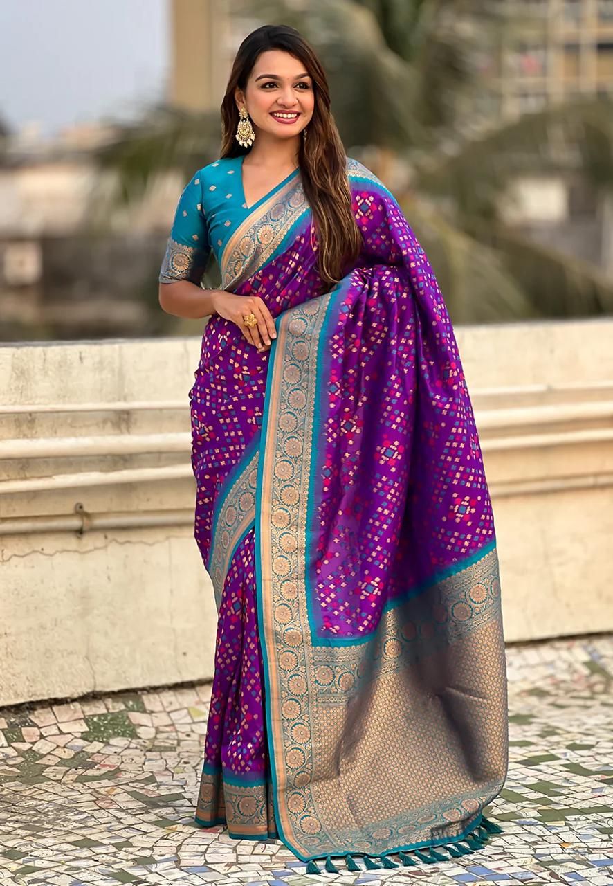 Alluring Purple Paithani Silk Saree With Sonorous Blouse Piece