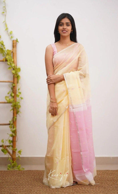 Supernal Peach Soft Banarasi Silk Saree With Fragrant Blouse Piece
