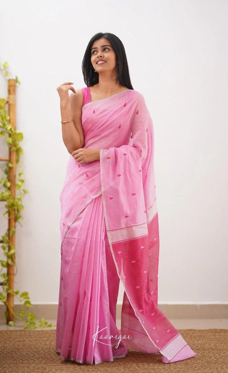 Incomparable Baby Pink Pink Soft Silk Saree With Snazzy Blouse Piece