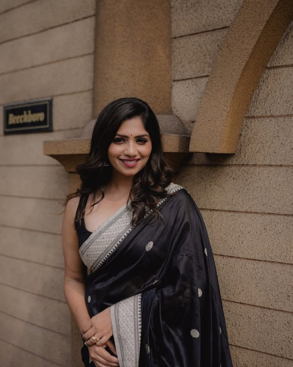 Blooming Black Soft Silk Saree With Impressive Blouse Piece